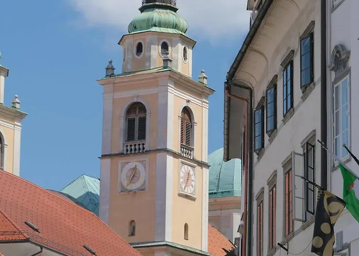 Walter Center * Laibach